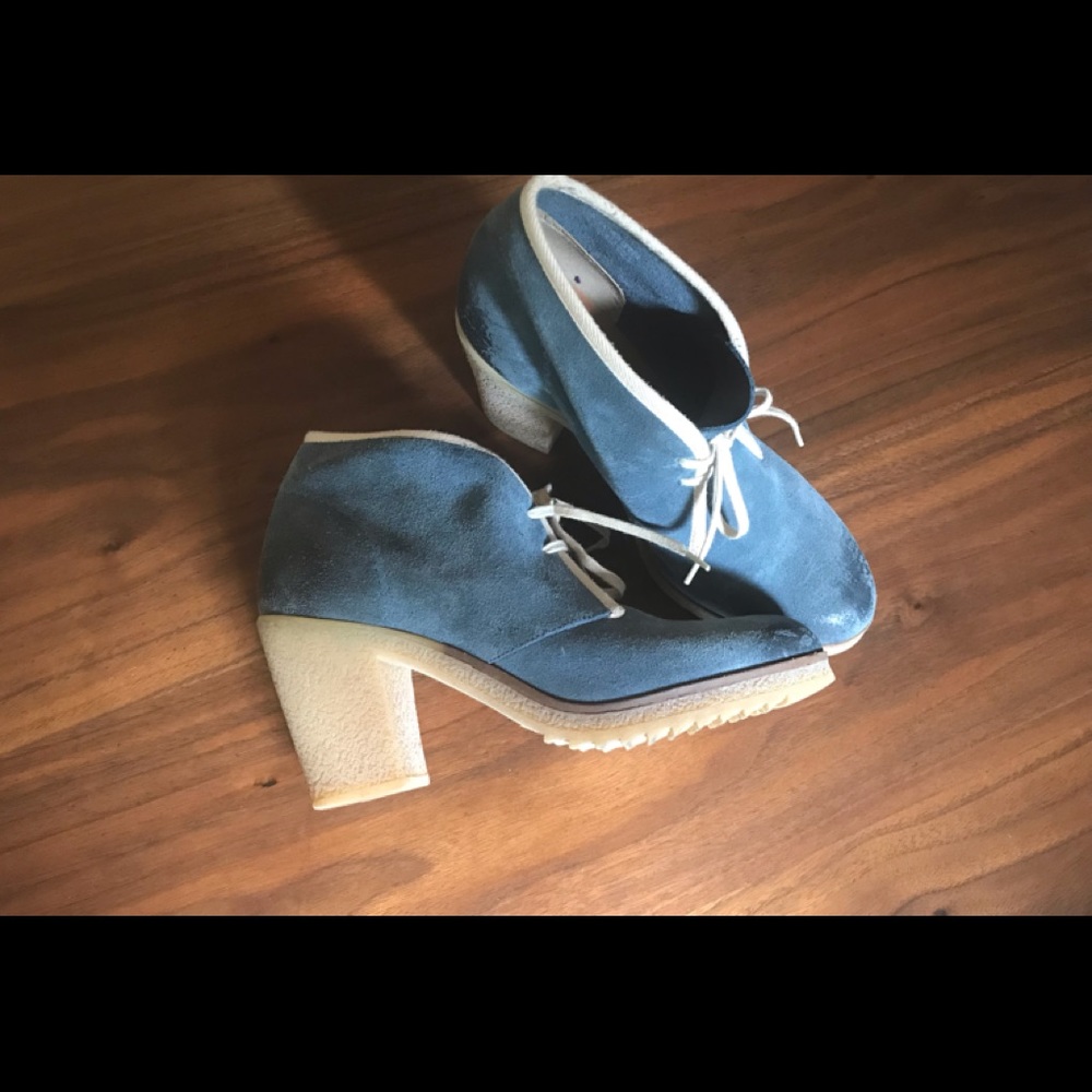 Blue suede shoes